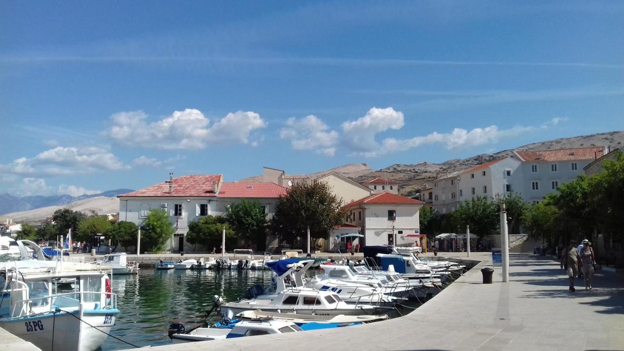 Villa Luka Pag Town Exterior foto
